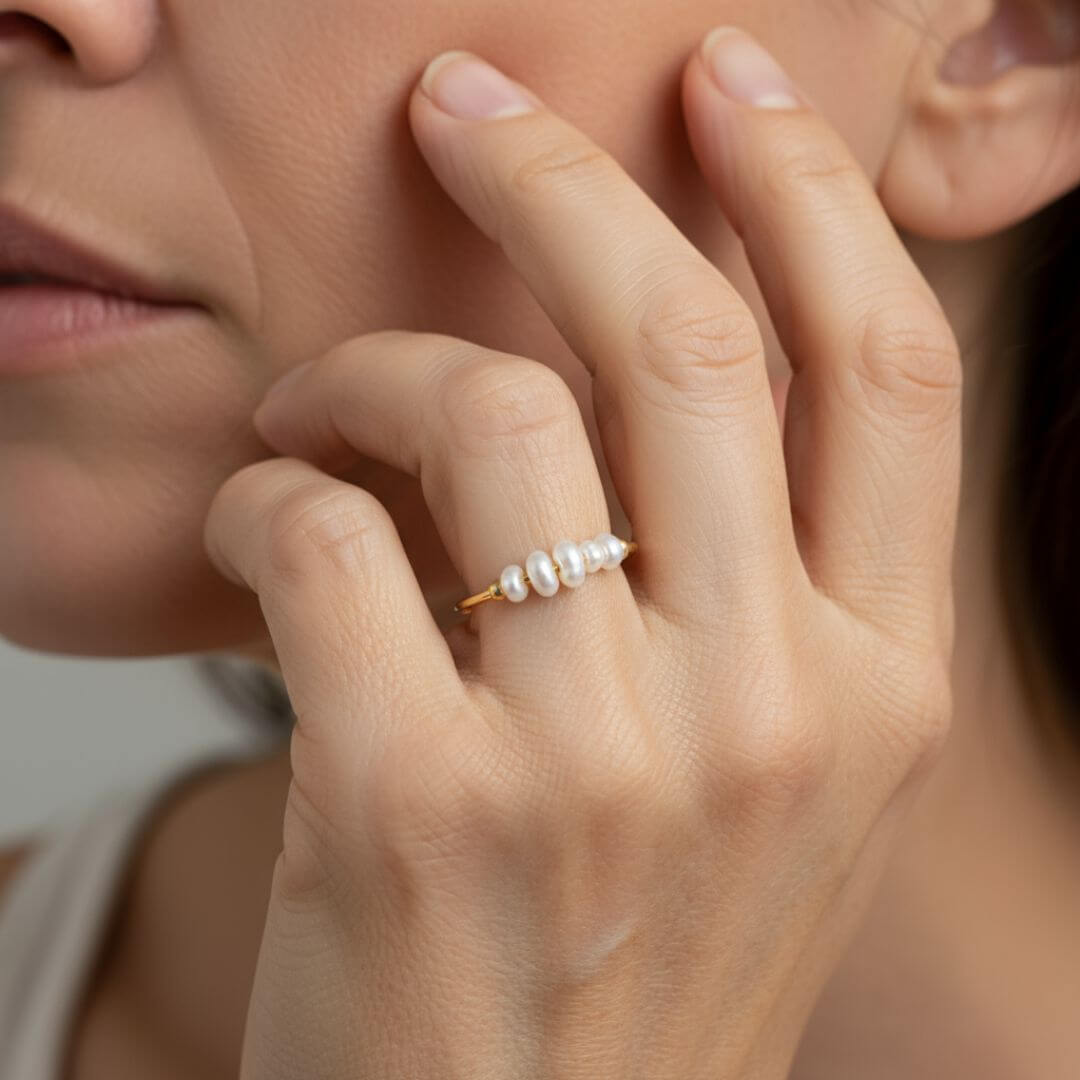 Minimalist Pearl Bead Gold Ring Emma & Noah Jewelry