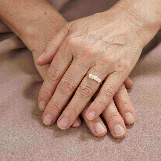 Minimalist Pearl Bead Gold Ring Emma & Noah Jewelry