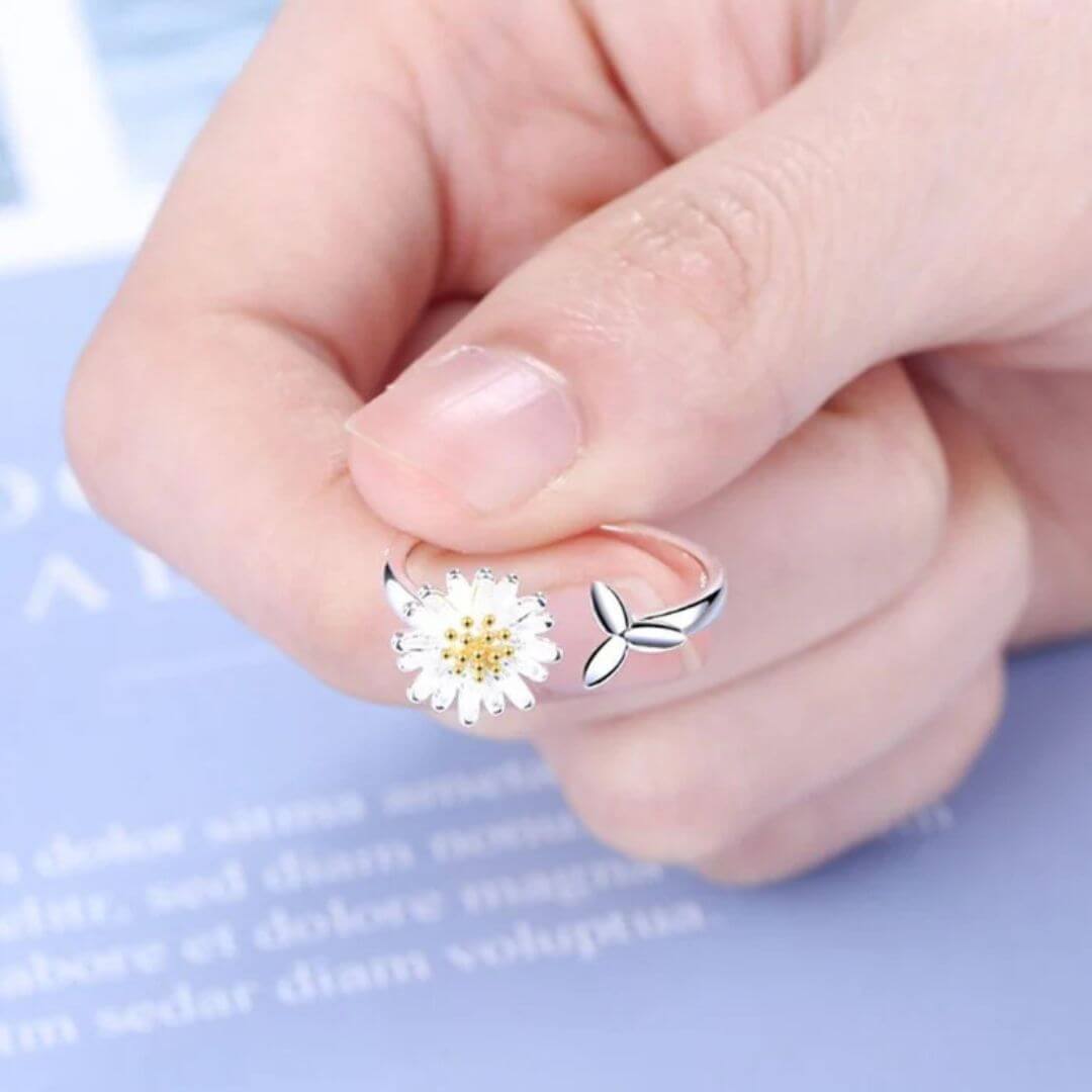 Silver Daisy Adjustable Flower Ring - Diane Jewelry