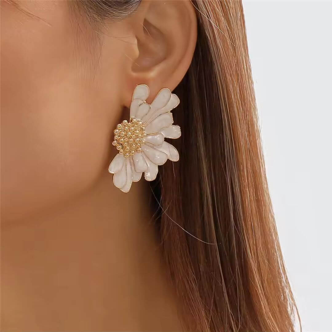 Bold Floral Stud Earrings - Diane Jewelry