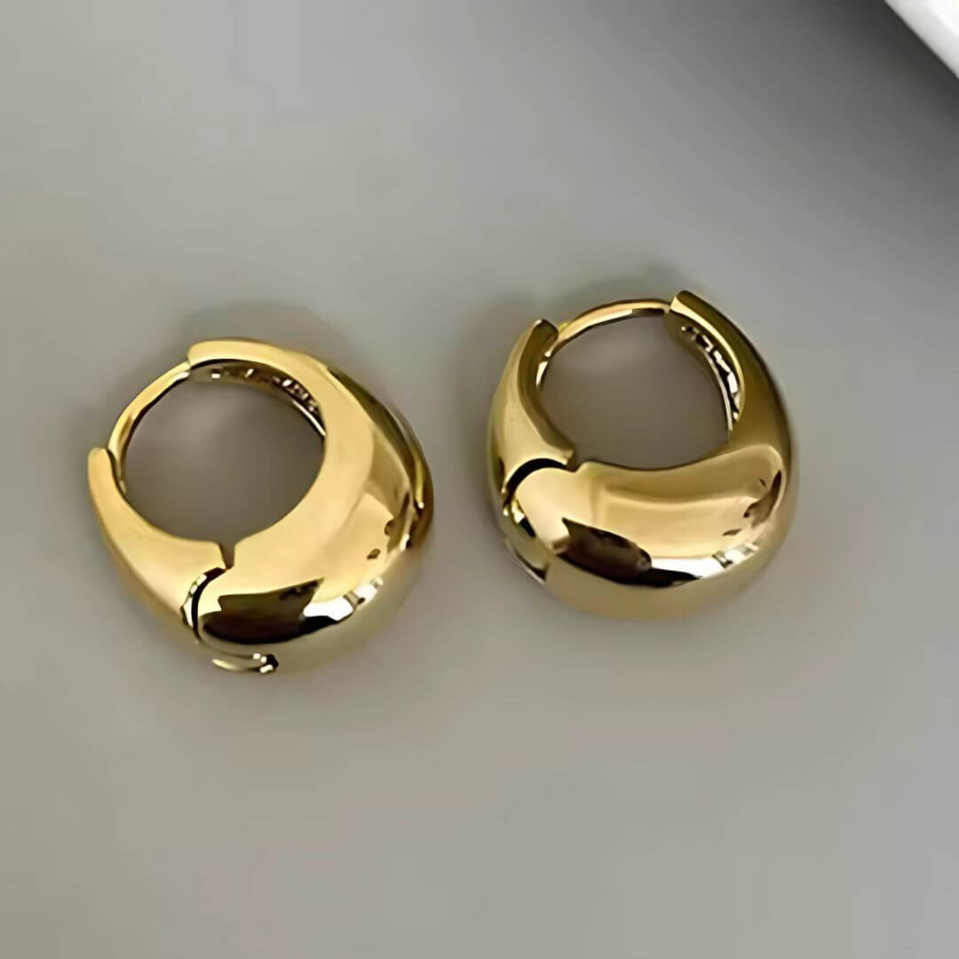 Chunky Gold Oval Hoop Earrings - Diane Jewelry