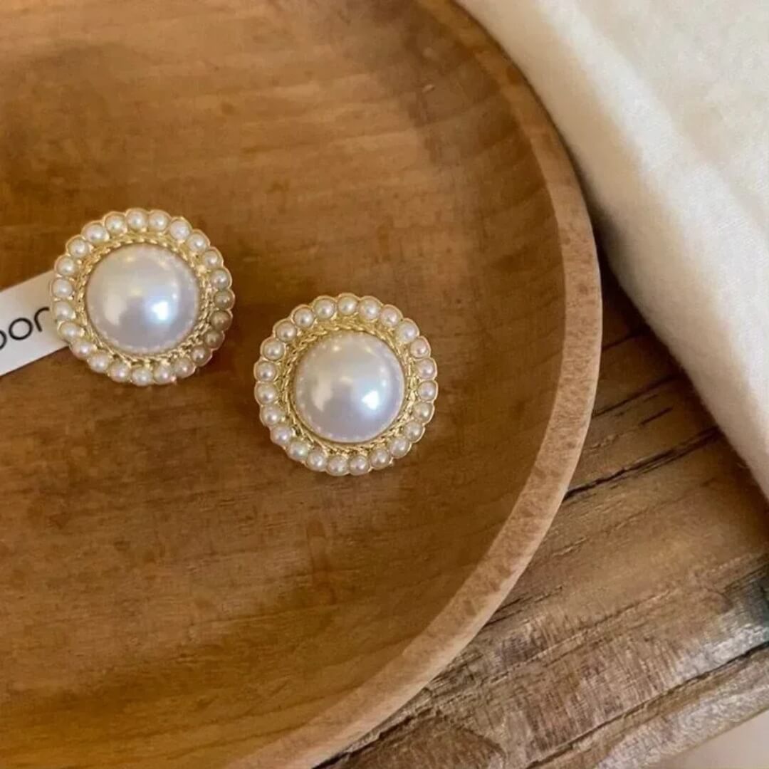 Vintage Pearl Stud Earrings Women - Diane Jewelry
