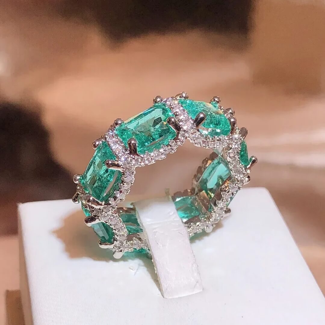 Elegant Green Diamond Ring Band - Diane Jewelry