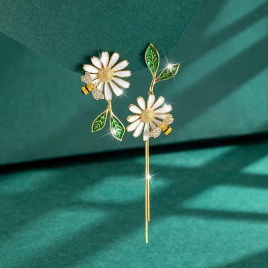 Daisy Bee Gold Drop Earrings - Diane Jewelry