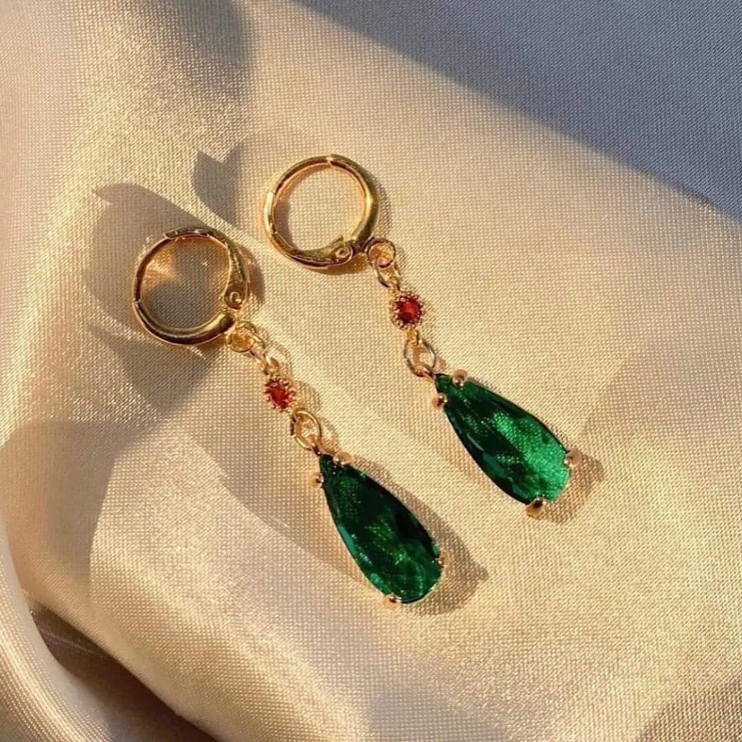 Elegant Green Gem Earrings - Diane Jewelry