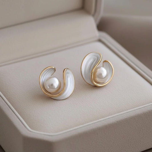 Luxurious Modern Pearl Stud Earrings Emma & Noah Jewelry